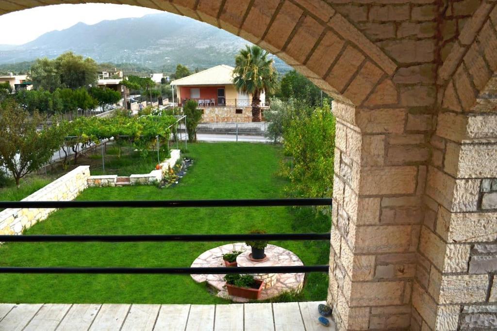 Το Πετρινο - Καλοκαιρινό Σπίτι Κοντά Στα Σύβοτα - Φασκομηλια Apartamento Faskomilia Exterior foto